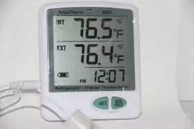8002 ACCUTHERM Refrigerator Freezer Thermometer Temperature