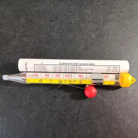 00723 ACURITE Candy Thermometer