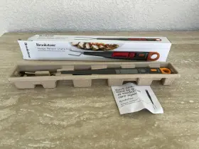 883594035883 BROOKSTONE Chefs Fork Digital Meat Thermometer