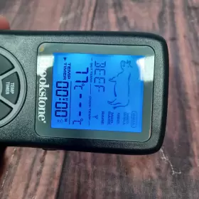 BS-201 BROOKSTONE Remote Control Cooking Thermometer #3