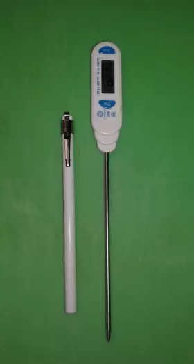 095969432429 COMARK Waterproof Pen Thermometer Dishwasher