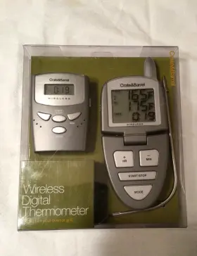 135-232 CRATE BARREL Wireless Digital Thermometer Oven Grill