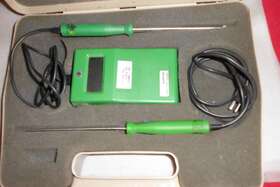 TR30 MAVERICKS Quantem Stake Probe Digital Thermometer