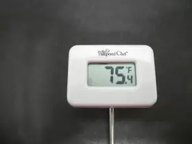 2242 PAMPERED CHEF Digital Pocket Thermometer Box #3