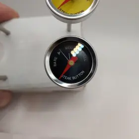 817859024046 STEAK BUTTON Mini Thermometers Coded Set #3