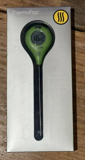 TX-3100-GR THERMOWORKS Thermopop Pocket Thermometer Rotating