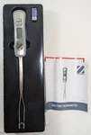 Dash Geoffrey Zakarian Barbecue Digital Fork Thermometer W/ Batteries Cool Gray. Fixed Price $9.55.