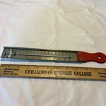 Vintage Taylor Candy And Jelly Thermometer With Clip Red Handle Free Shipping. Fixed Price $12.50.