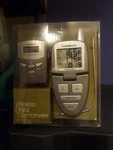 Crate & Barrel Wireless Digital Thermometer Oven Or Grill New. Fixed Price $15.75.