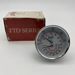 Winters Ttd407 Dual Scale Tridicator Thermometer 3" 1/2npt Back 0-200psi/kpa. Fixed Price $79.99.